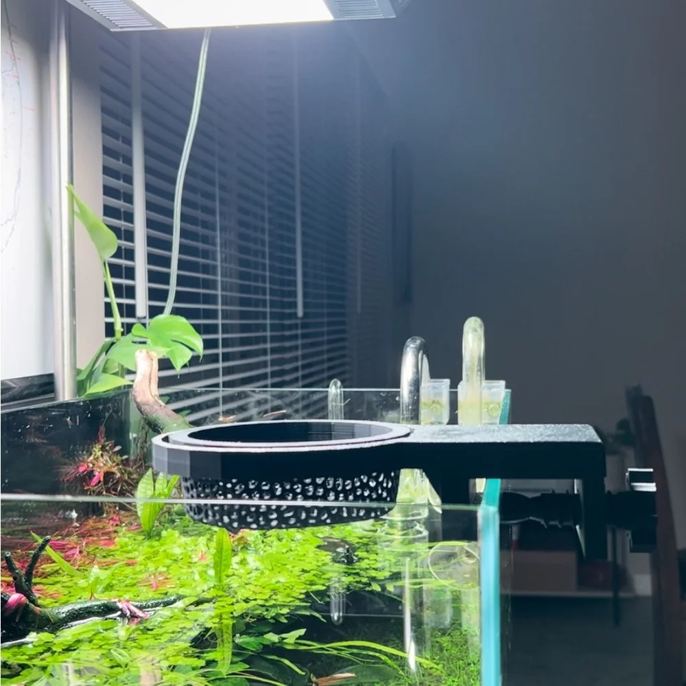 Blue Aquarium Water Change Diffuser - WetCup
